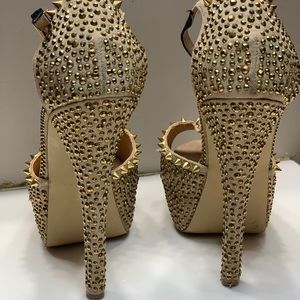 Steve Madden shoes only one wear